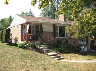 2480 Auburn Rd, York, PA 17402