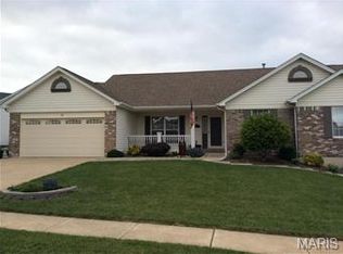 11 Pine Cone Ct, Dardenne Prairie, MO 63368