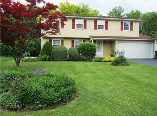 112 Rodney Ln, Rochester, NY 14625