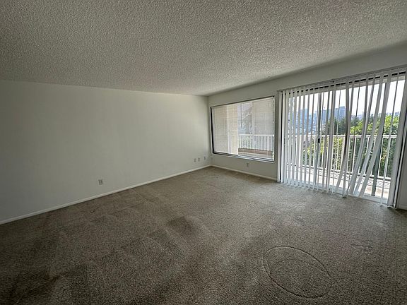 4th image of 1401 5th Ave N APT 402