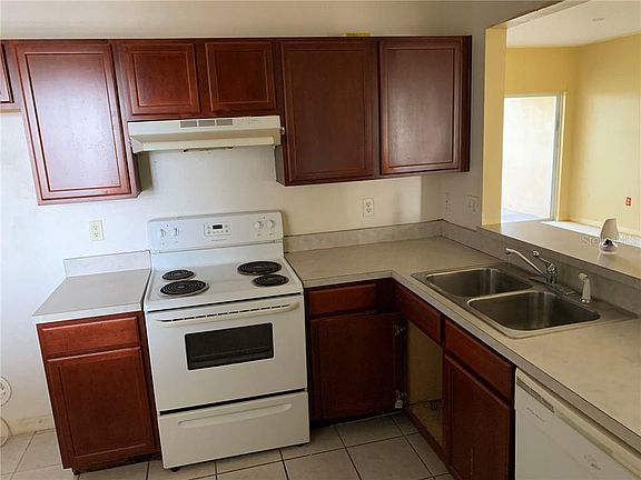 2nd image of 9531 Newdale Way APT 202