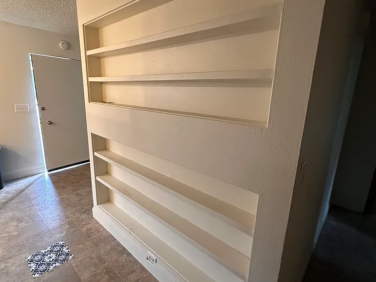 215 SW Cedar Ave #225 — Photo 5