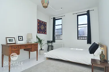 Sold by Sidewalk Realty LLC