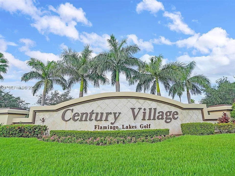 850 SW 133rd Ter #106B