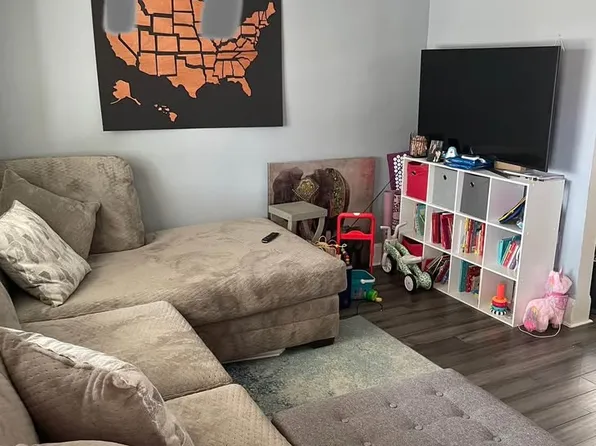 6966 W George St Unit 1, Chicago, IL 60634