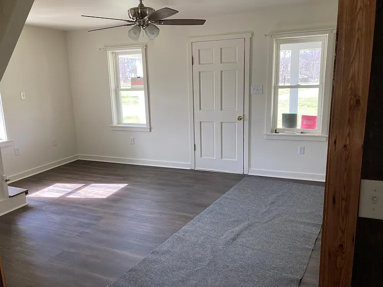 5091 Cherry Run Rd — Photo 4