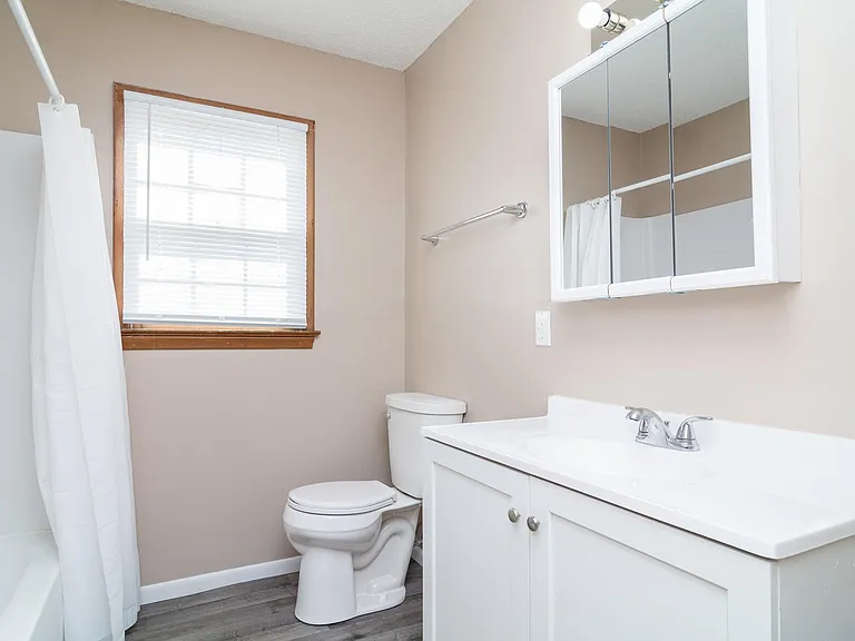 2323 Village Court — Photo 8