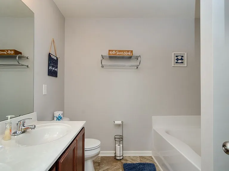808 Blanche Ave #1 — Photo 23