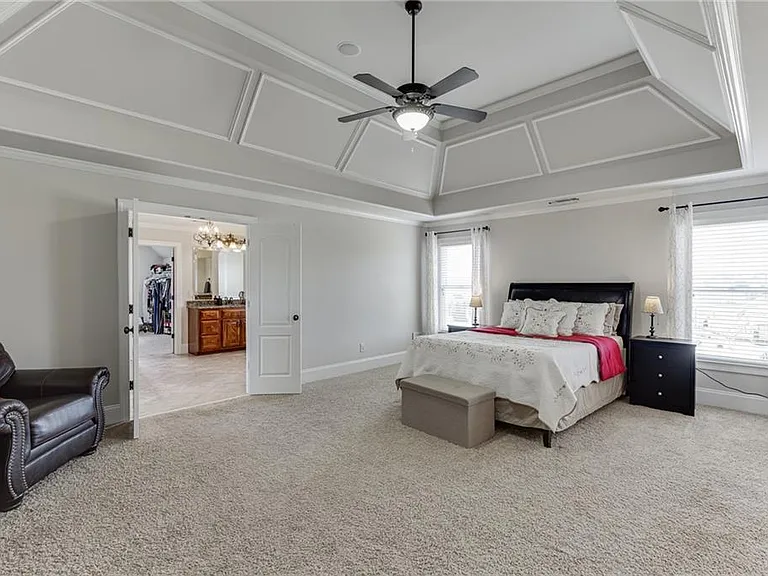 4612 Grandview Pkwy — Photo 42