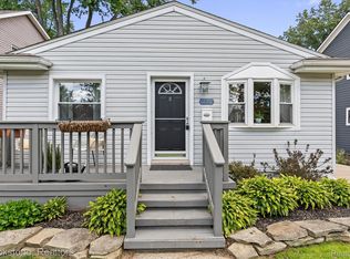 256 Leroy Ave, Clawson, MI 48017