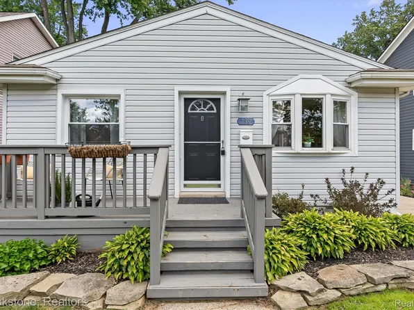 256 Leroy Ave, Clawson, MI 48017