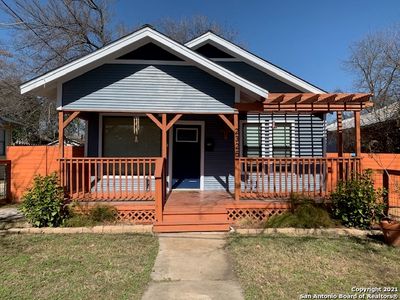 2325 E Houston St, San Antonio, TX, 78202