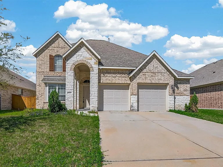 15707 Braemar Cove Dr — Photo 2