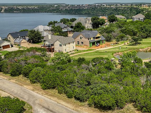 4th image of 120 Riviera Dr