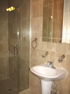 Rented by Fox Residential Group | media 35