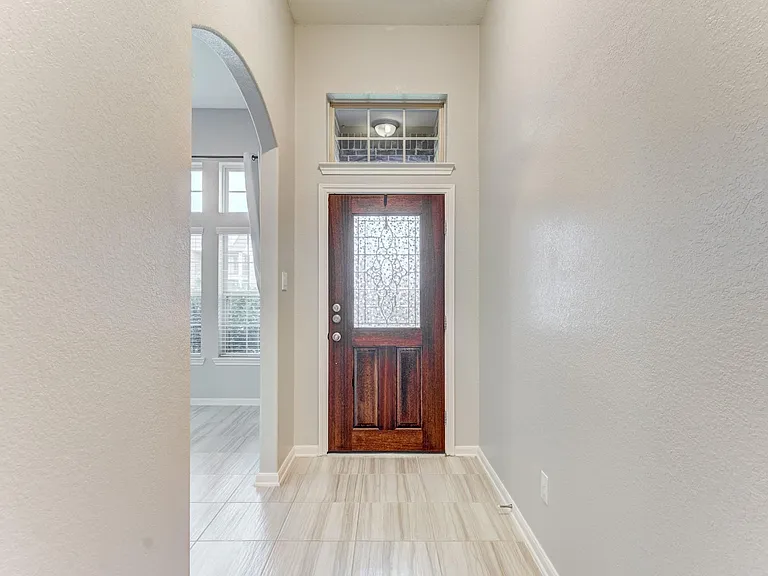 255 Dale Ridge Ln — Photo 6