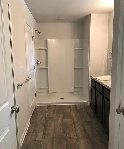 427 Earl Godwin Rd — Photo 3