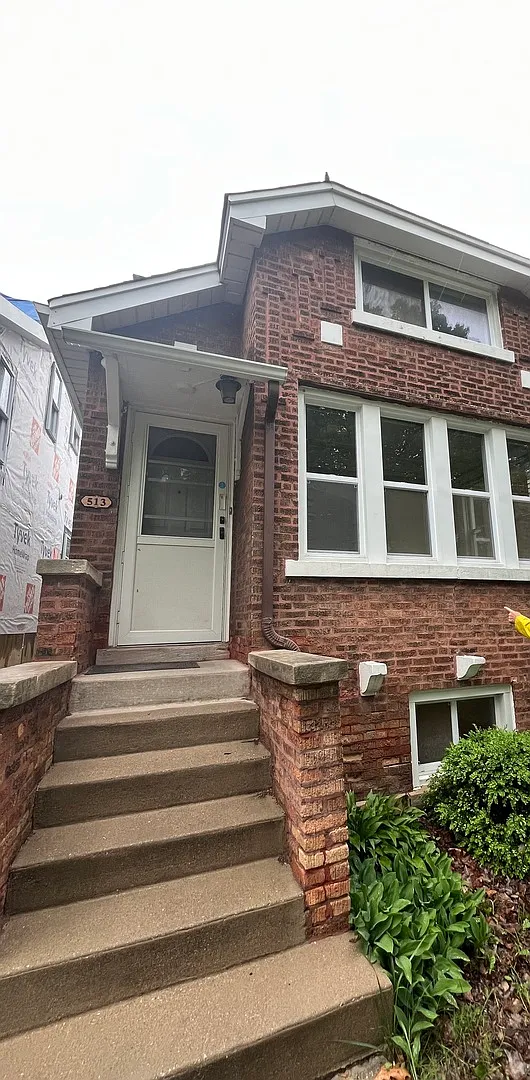 513 Highland Ave photo 1