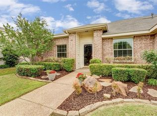 1008 Colbert Dr, Fort Worth, TX 76131