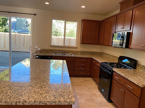 3rd image of 1933 Gus Villalta Dr