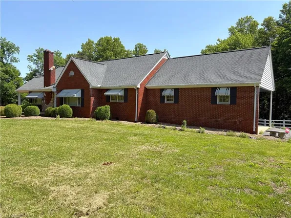 1261 Bethany Rd, Madison, NC 27025