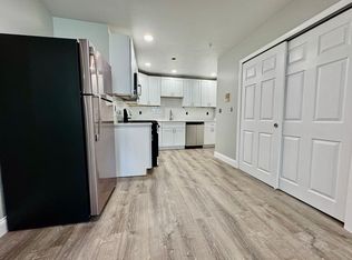 201 Dewey St #1, Worcester, MA 01610