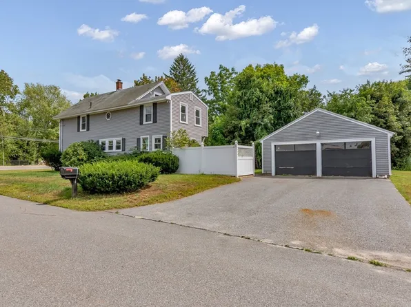 162 Main St, Plaistow, NH 03865
