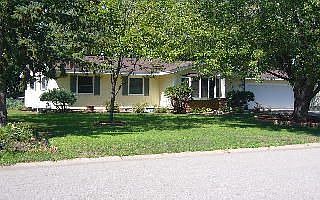 Huge Yard! for all entertaining!