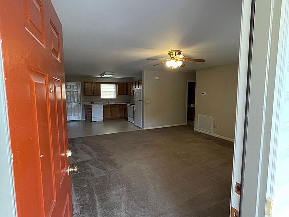 3rd image of 8016 Tipton Overlook Way