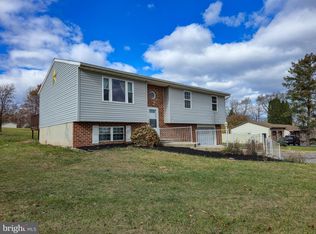 910 E Butter Rd, York, PA 17406