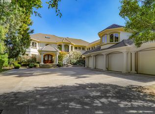 13490 Fielding Rd, Lake Oswego, OR 97034