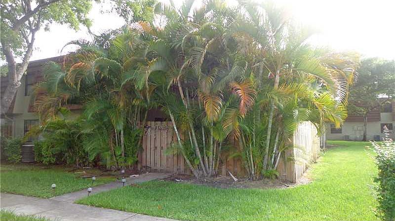 1st image of 9440 NW 48th St