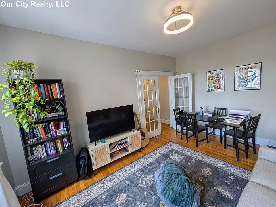 10 Wendell St #18