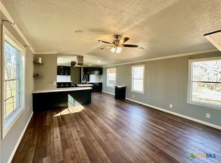 485 Callaway Rd, Seguin, TX 78155