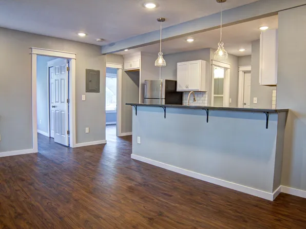 215 E Sherman St, Newberg, OR 97132