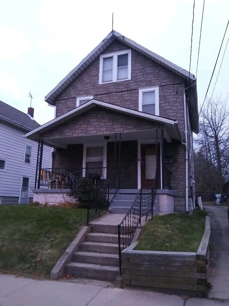 2 bed, 1583 sqft, $680 — Photo 2