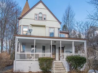 211 Lorraine Ave APT 4, Montclair, NJ 07043