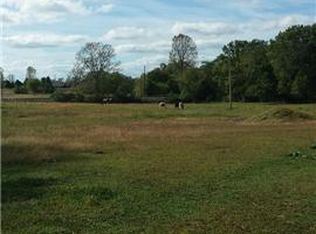 1067 Maple Hill Rd, Lebanon, TN 37087