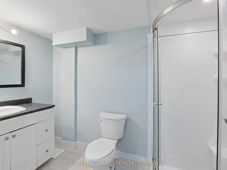 51 Jacobson Ave #LOWER — Photo 10