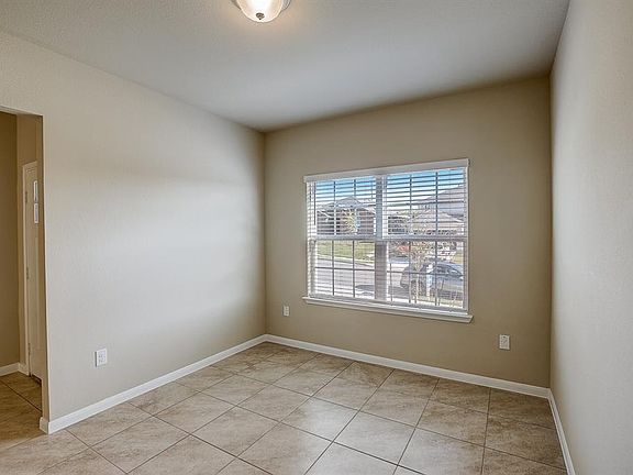 4th image of 7112 Ranchito Dr