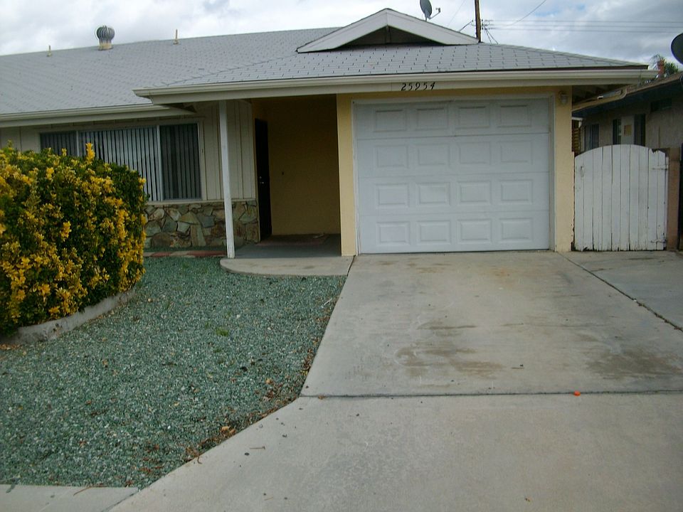 1st image of 25954 Cherrywood Dr
