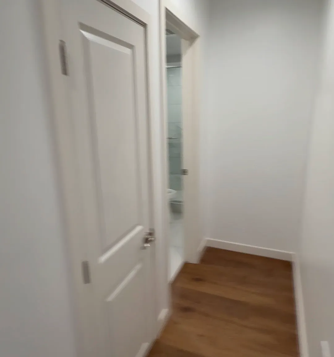 1 bed, 900 sqft, $1,850 — Photo 3