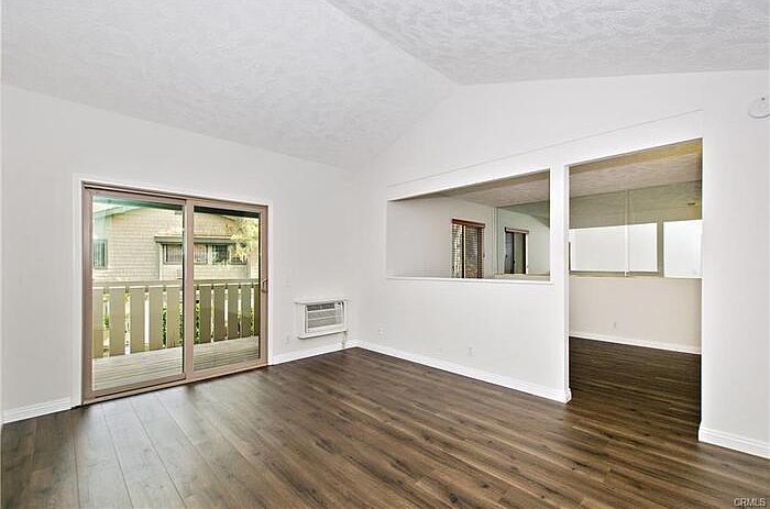 1st image of 960 E Bonita Ave #960