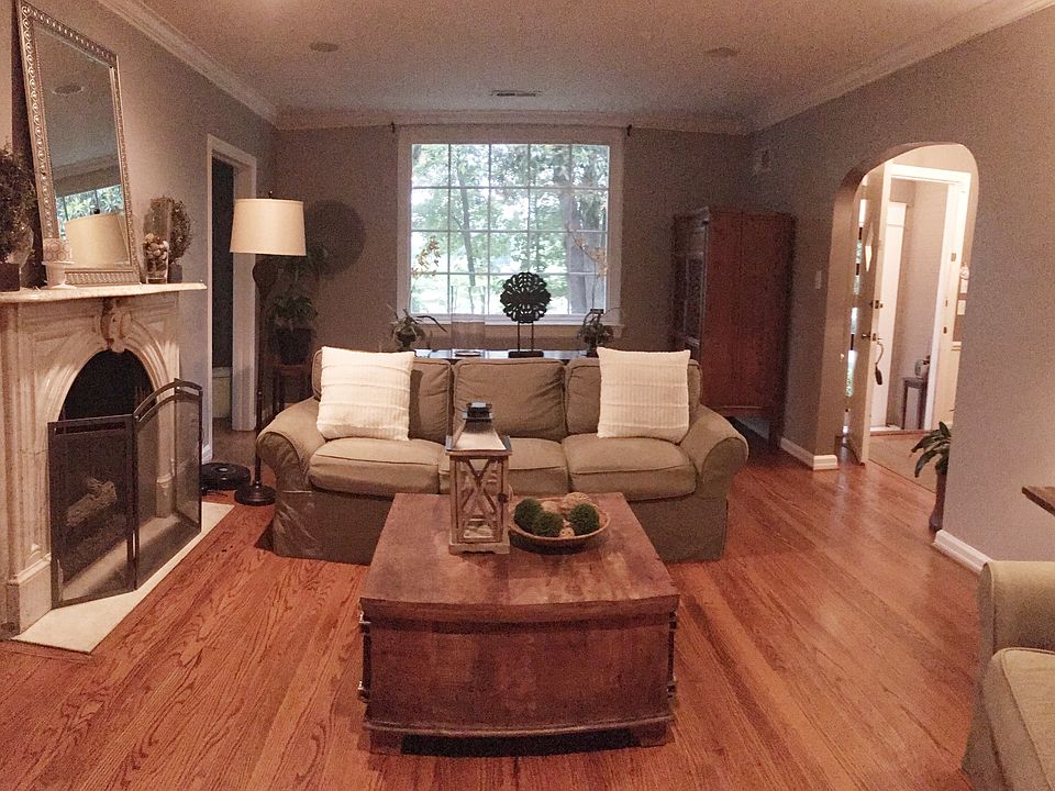 1st image of 1404 W Cornwallis Dr