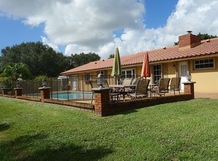 10940 SW 54th St, Davie, FL 33328