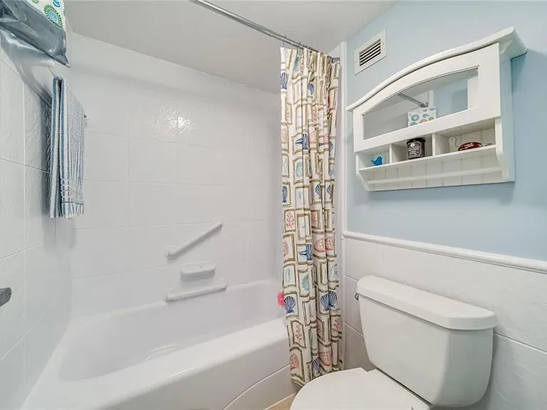 299 N Riverside Dr #604 — Photo 18