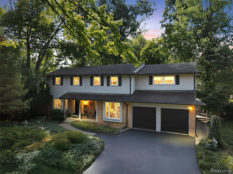 1st image of 1850 Dorchester Rd