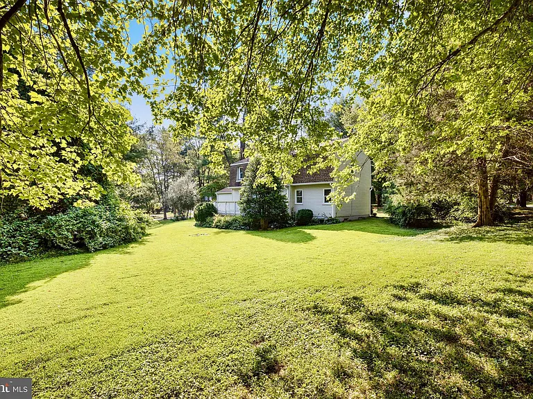 1518 Gingerwood Ct — Photo 33