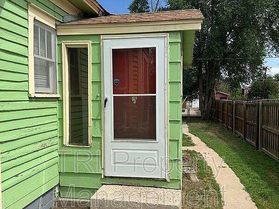 2nd image of 1453 1/2 N 10th Ave