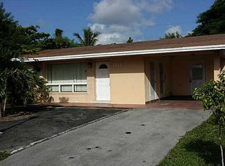 2411 NE 2nd Ave, Pompano Beach, FL 33064
